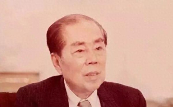 配资股网站 维达力IPO背后隐身的庄氏家族！李嘉诚靠舅舅起家，如今第三代要上市了？
